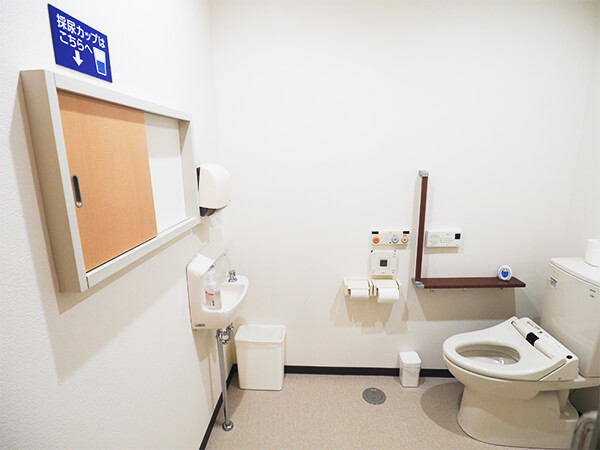 【画像】採尿トイレ
